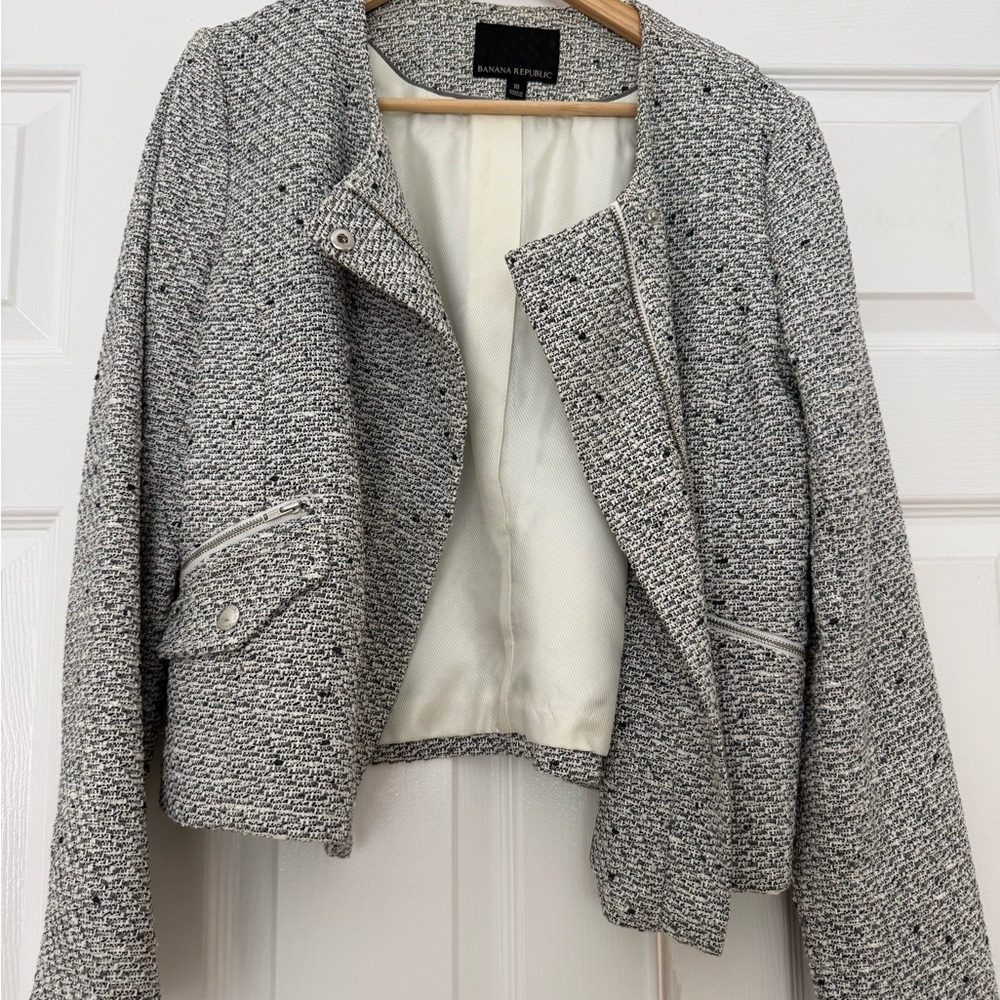 Banana Republic Black and White Tweed Cropped Blazer